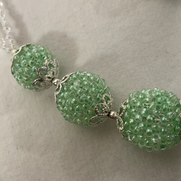 Elegant Vintage Aqua Green Seed Bead Balls 16" Choker Matching Earrings Necklace - Picture 3 of 10